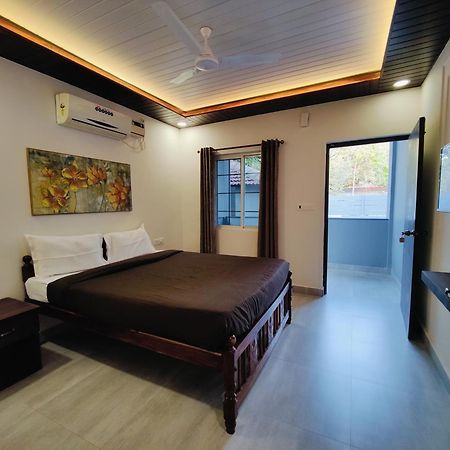 Kevin'S House By Travelkrafts Hotel Anjuna Bagian luar foto