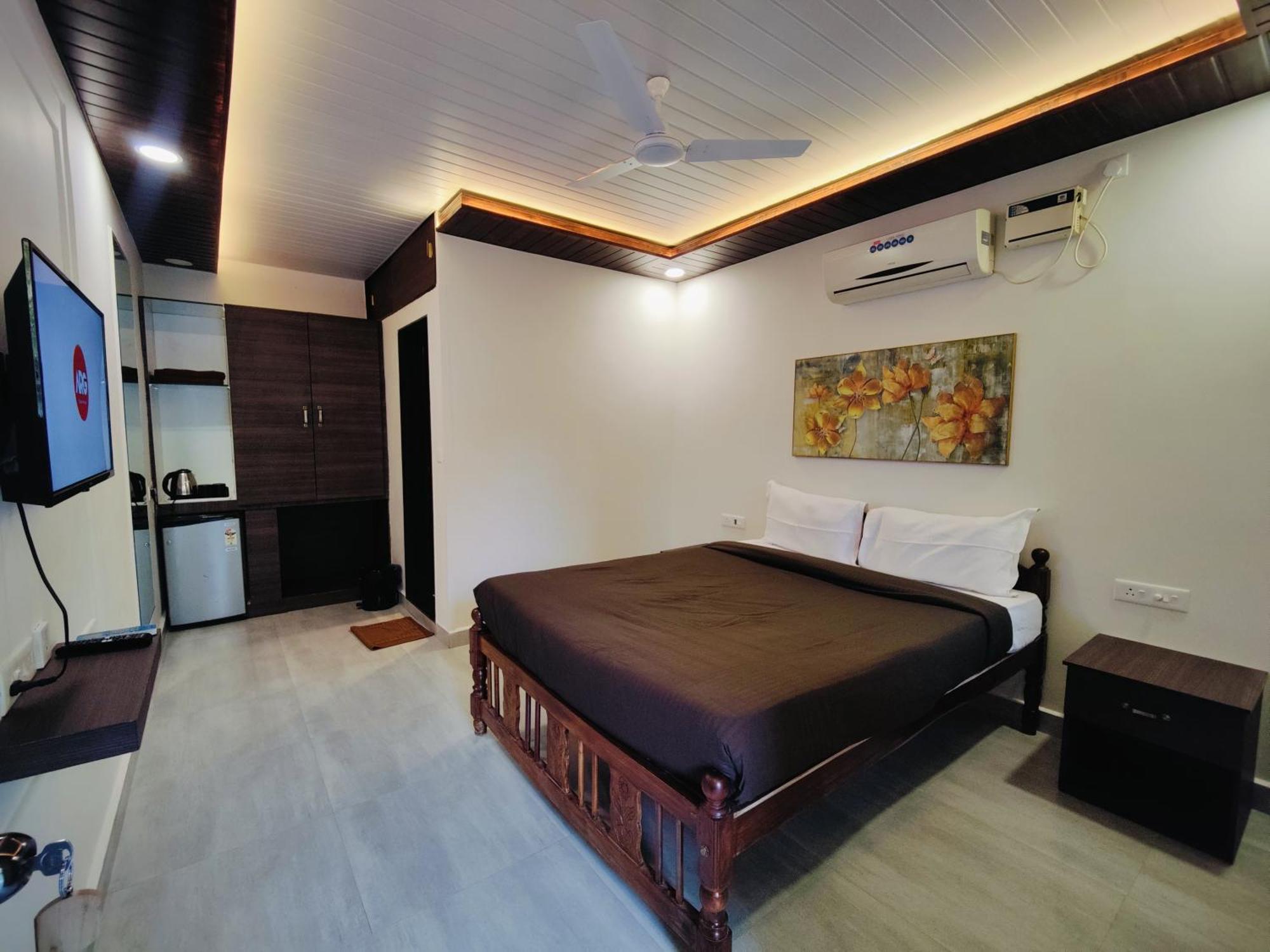 Kevin'S House By Travelkrafts Hotel Anjuna Bagian luar foto