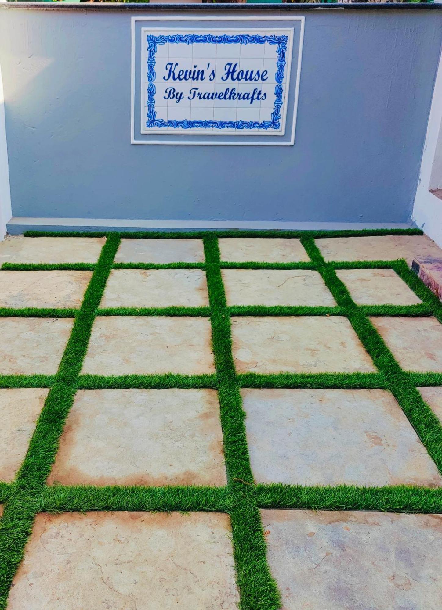 Kevin'S House By Travelkrafts Hotel Anjuna Bagian luar foto